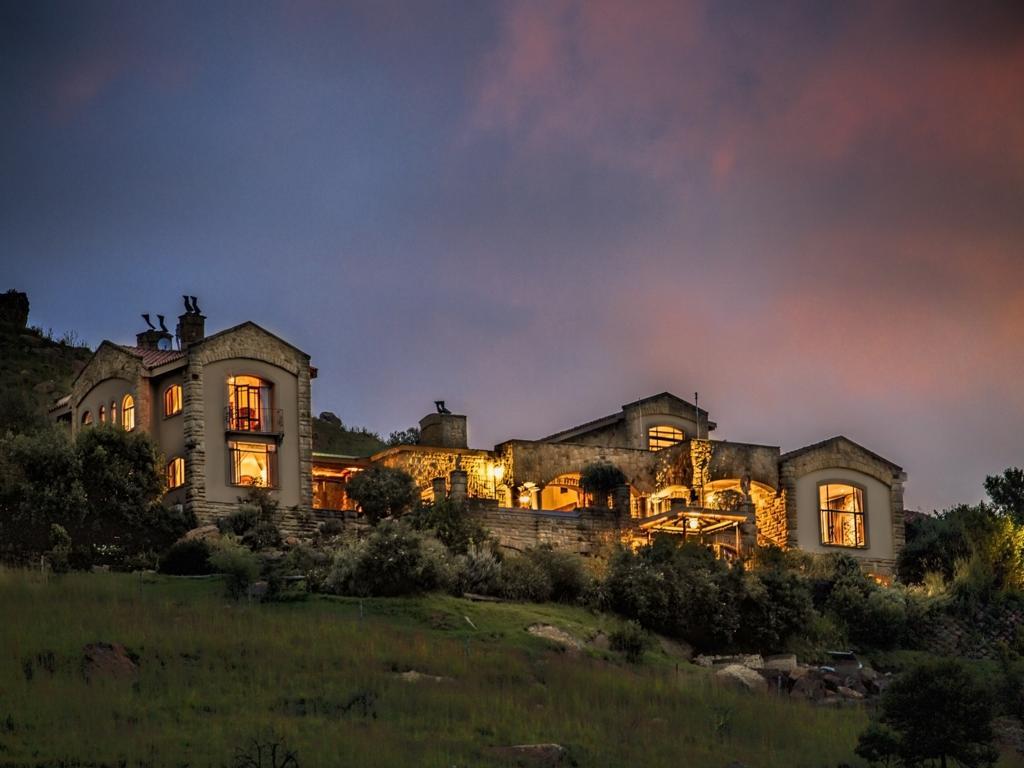 Wild Horses Lodge Harrismith Extérieur photo